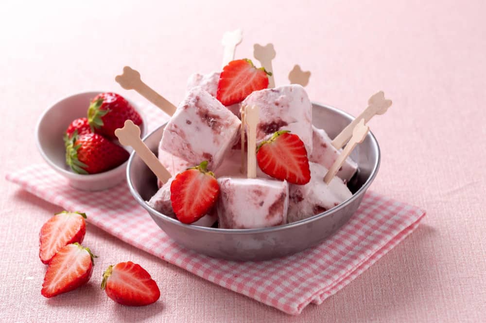 Ghiaccioli Yogurt e fragola